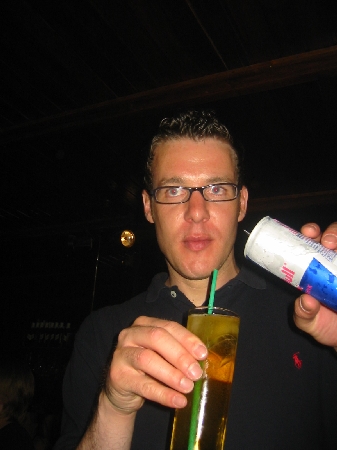 Lulle am einschänken - diesmal nur Flüssiges