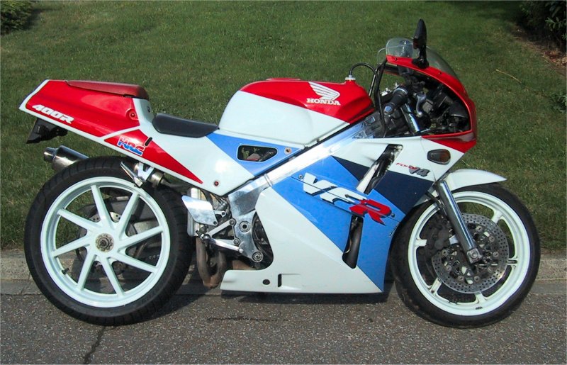 Honda NC30